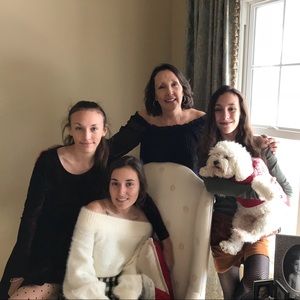 Meet your Posher, Jennifer